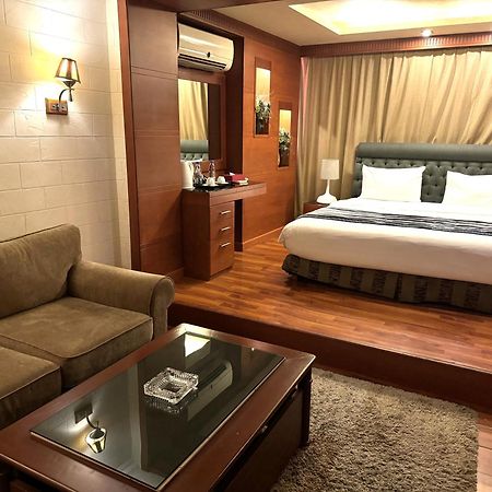 Duroy Hotel By Beverly Beyrut Dış mekan fotoğraf